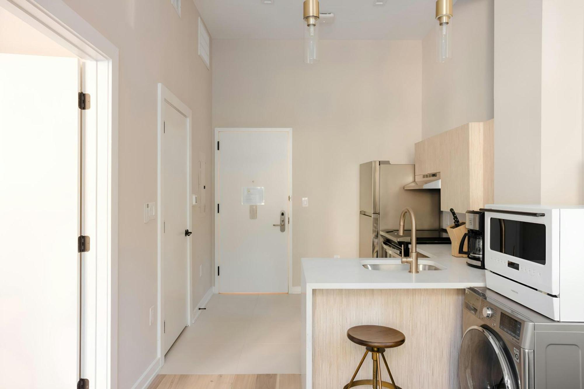 Sonder By Marriott Bonvoy The Edison Apartments Old City Apartahotel *