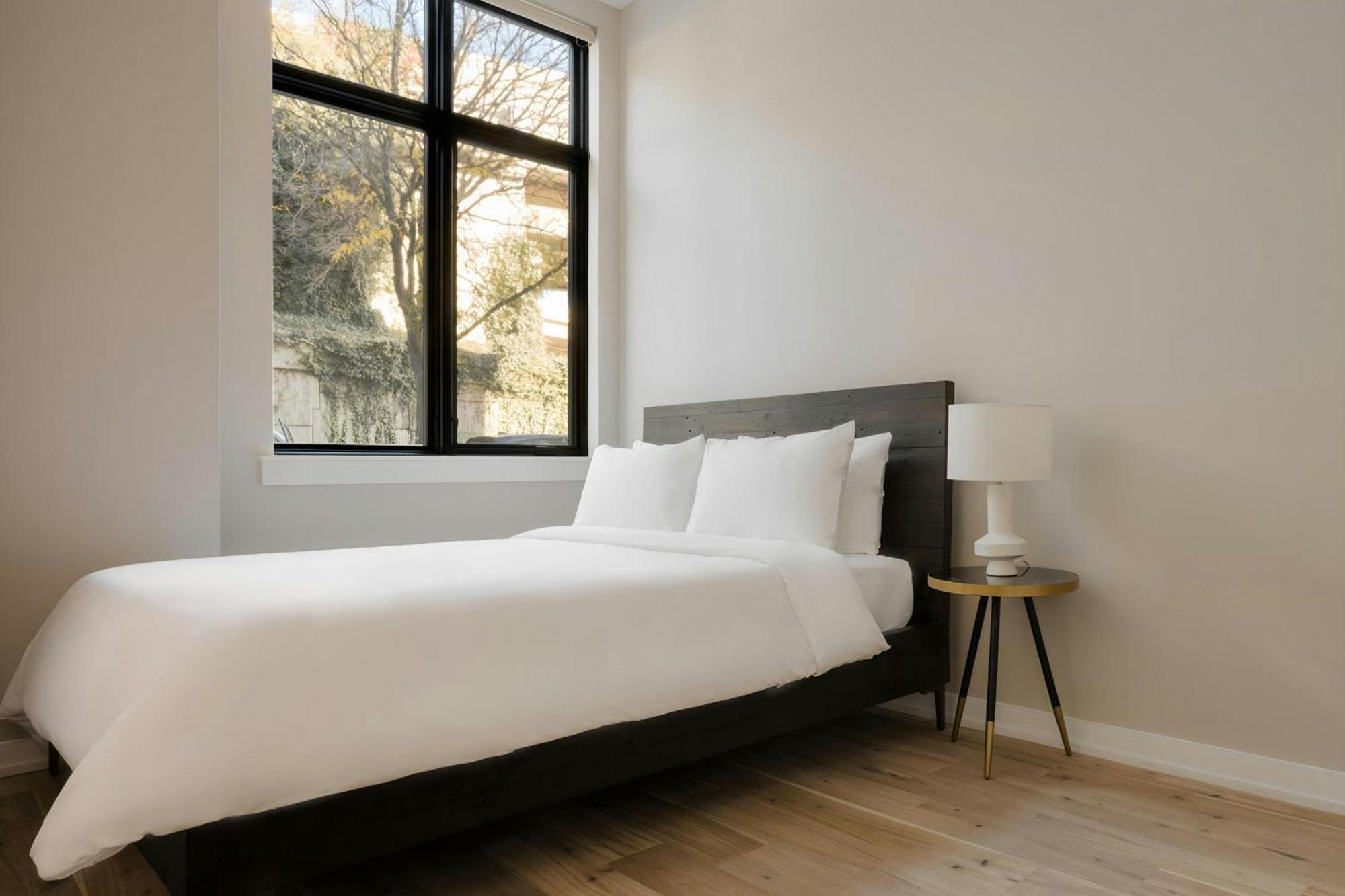 Sonder By Marriott Bonvoy The Edison Apartments Old City Apartahotel